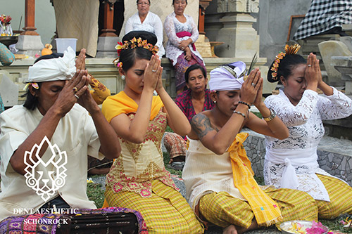 Zahnfeilungszeremonie auf Bali